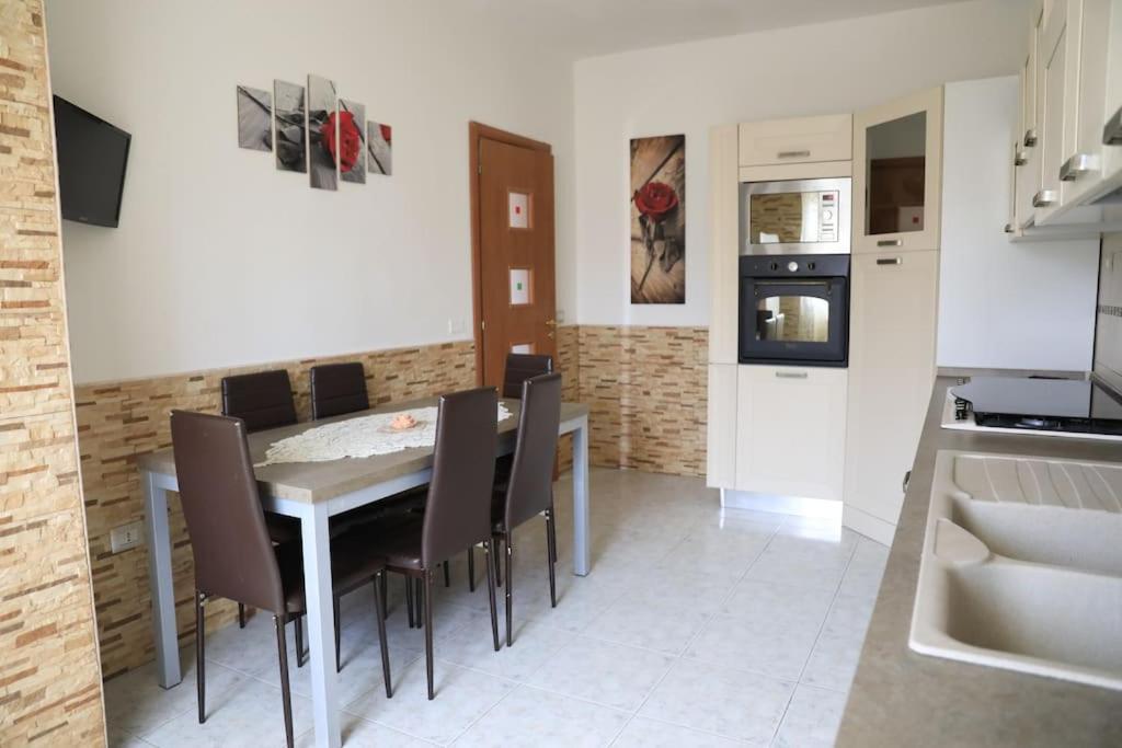 Due Minuti Dal Mare Con Balcone Vista Mare Apartamento Tropea Exterior foto
