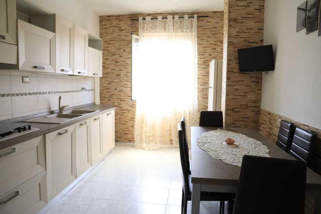 Due Minuti Dal Mare Con Balcone Vista Mare Apartamento Tropea Exterior foto