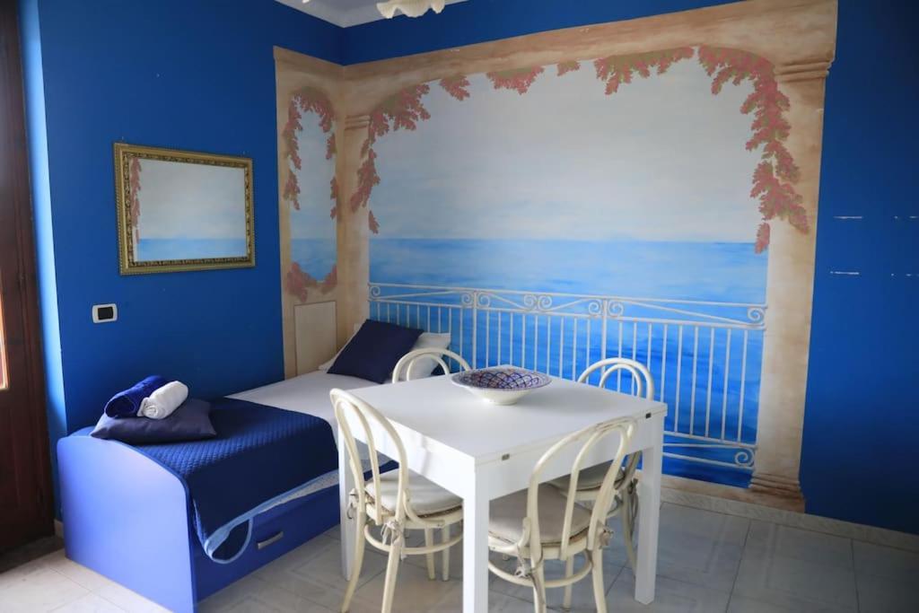 Due Minuti Dal Mare Con Balcone Vista Mare Apartamento Tropea Exterior foto